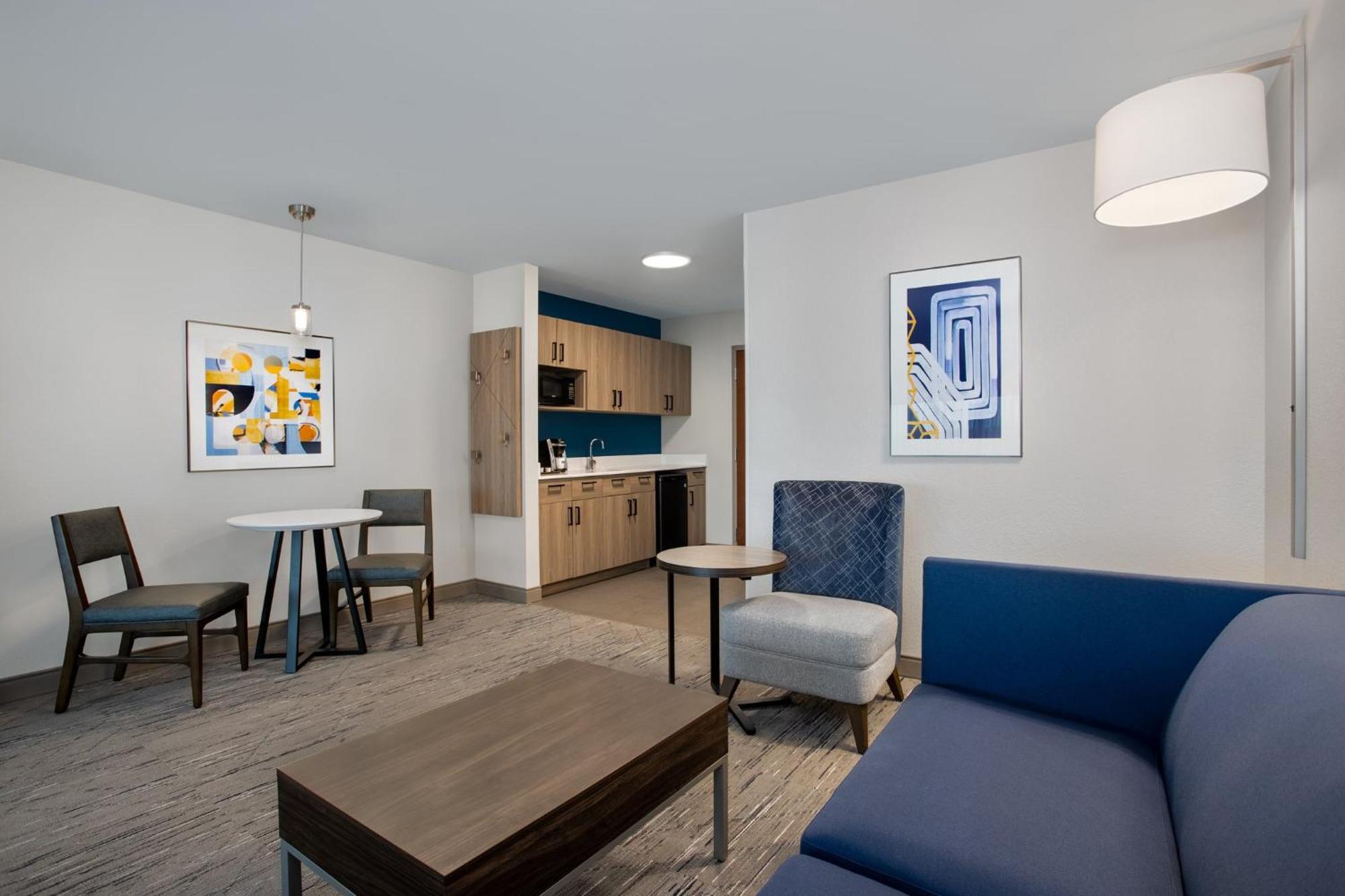 Holiday Inn Express Hotel & Suites Terre Haute By Ihg Екстер'єр фото